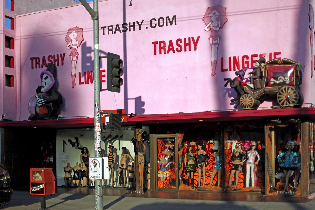 Taylor Lautner Orange Los Angeles Ilk