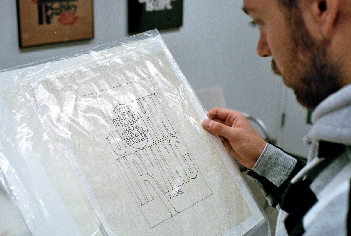 New York Herb Lubalin Ilk Flottante