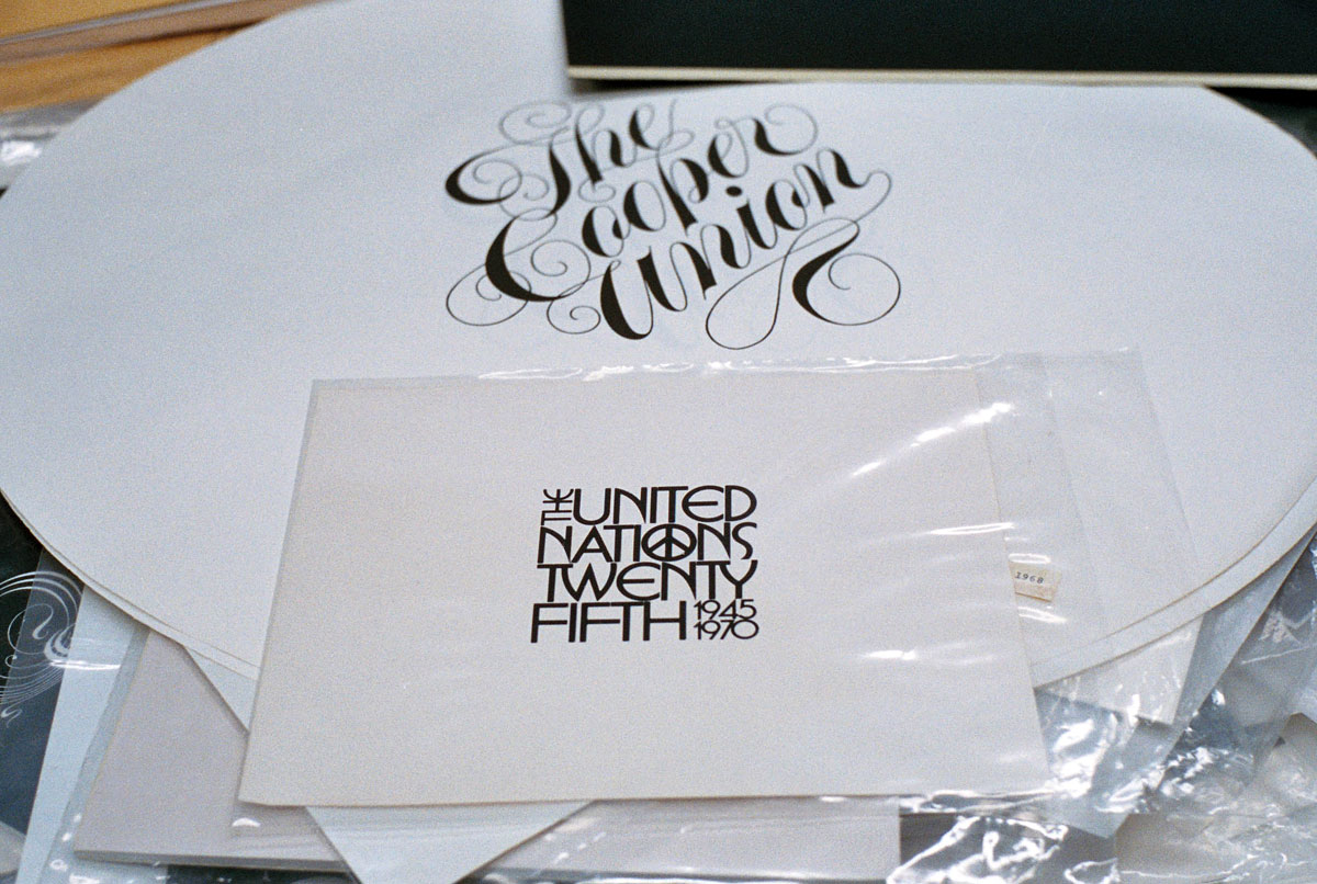 New-York-Herb-Lubalin-4-Ilk-Flottante