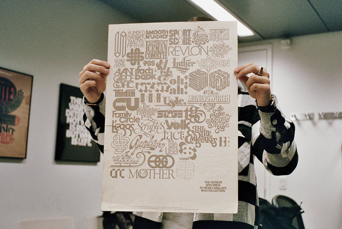 New York Herb Lubalin Ilk Flottante