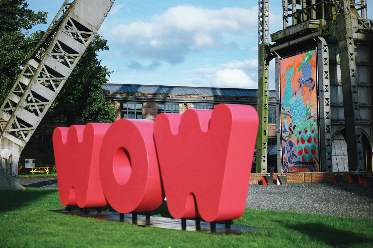 Logo WOW Genk Belgium Ilk Flottante