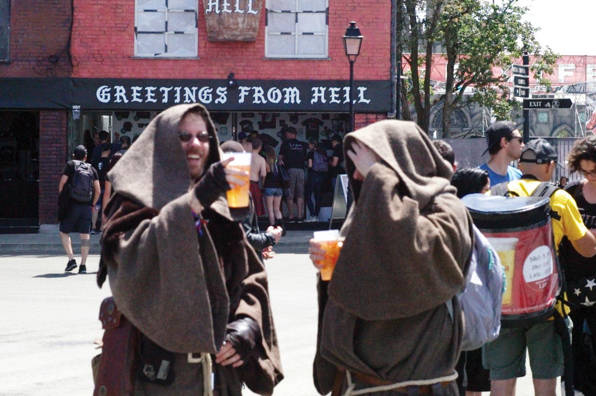 Hellfest Greetings From Hell Ilk Flottante
